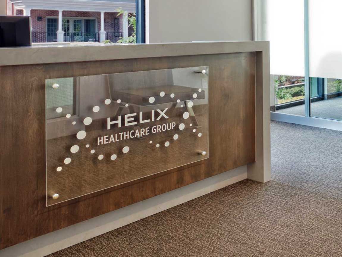 helixhealthcare-reception-desk